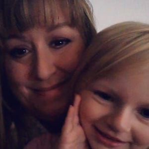 Meet your Posher, Becky